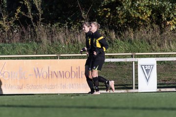 Bild 233 - Frauen TSV Vineta Audorg - SV Friesia 03 Riesum Lindholm : Ergebnis: 2:4
